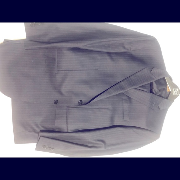 Jos A Bank Signature Gold blue suit 46/40